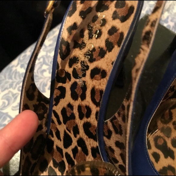 Dolce & Gabbana royal blue slingback classic heels - Picture 3 of 5